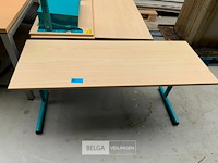 4x kleine schoolbanken - afbeelding 1 van  2