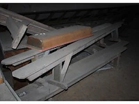 4x lange oude houten banken