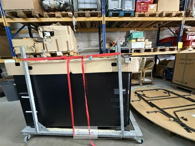 4x lcd scherm pro 70inch - afbeelding 4 van  7