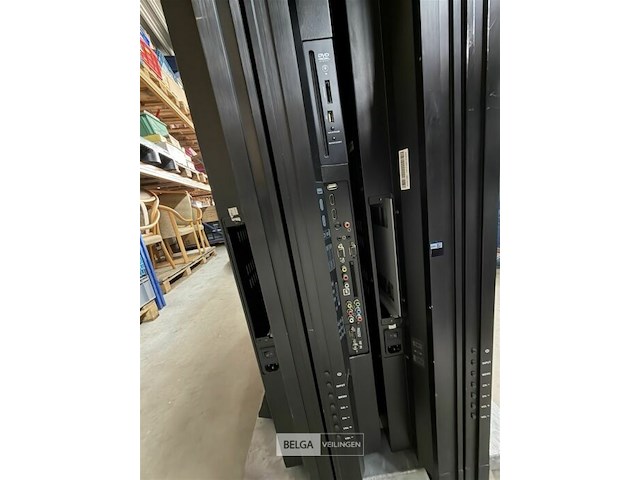4x lcd scherm pro 70inch - afbeelding 7 van  7