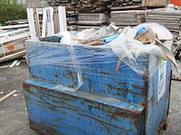 4x metalen container + inhoud - afbeelding 7 van  9