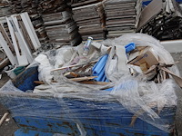 4x metalen container + inhoud - afbeelding 8 van  9