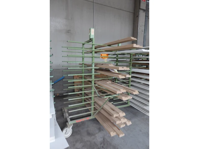 4x metalen droogrek + inhoud - afbeelding 2 van  5