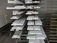 4x metalen droogrek + inhoud - afbeelding 3 van  5