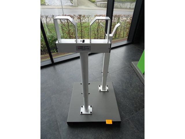 4x metalen houder voor slagboom - afbeelding 2 van  3