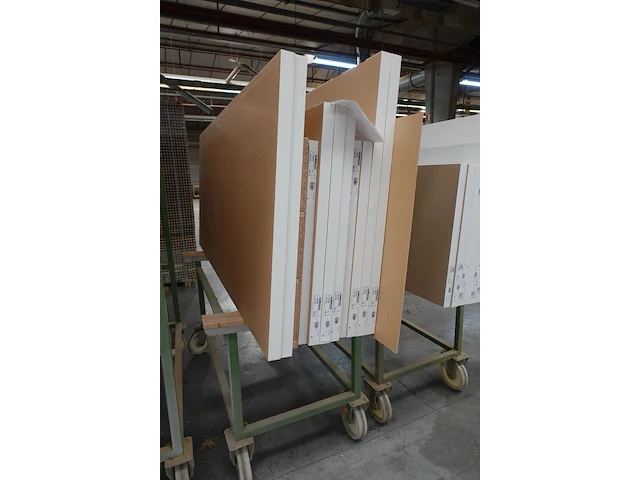 4x metalen kar + inhoud - afbeelding 4 van  5
