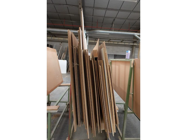 4x metalen kar + inhoud - afbeelding 5 van  9
