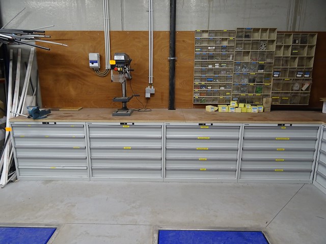 4x metalen ladekast lista + inhoud - afbeelding 1 van  37