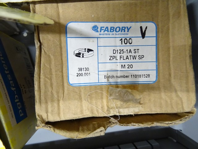 4x metalen ladekast lista + inhoud - afbeelding 13 van  37