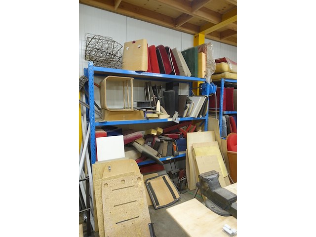 4x metalen rek + inhoud - afbeelding 4 van  16