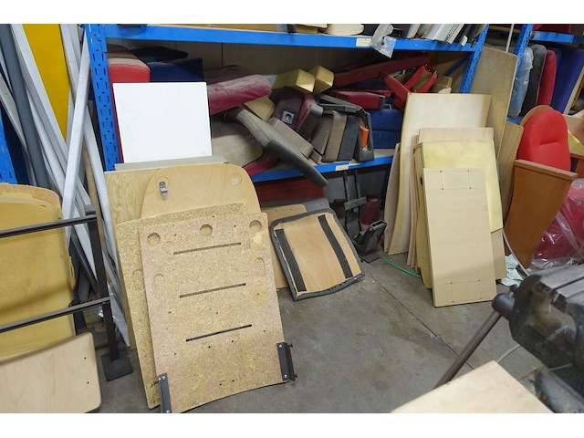 4x metalen rek + inhoud - afbeelding 6 van  16
