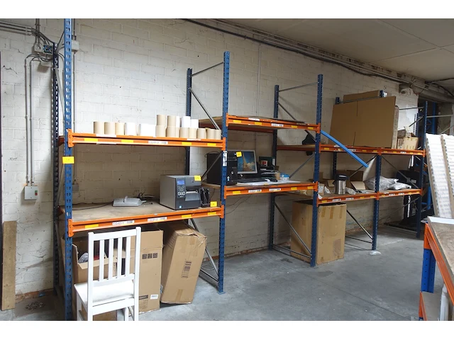 4x metalen rek - afbeelding 1 van  4