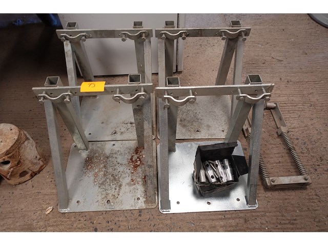 4x metalen steun - afbeelding 1 van  4