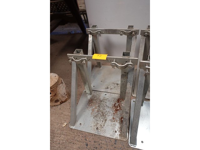 4x metalen steun - afbeelding 3 van  4