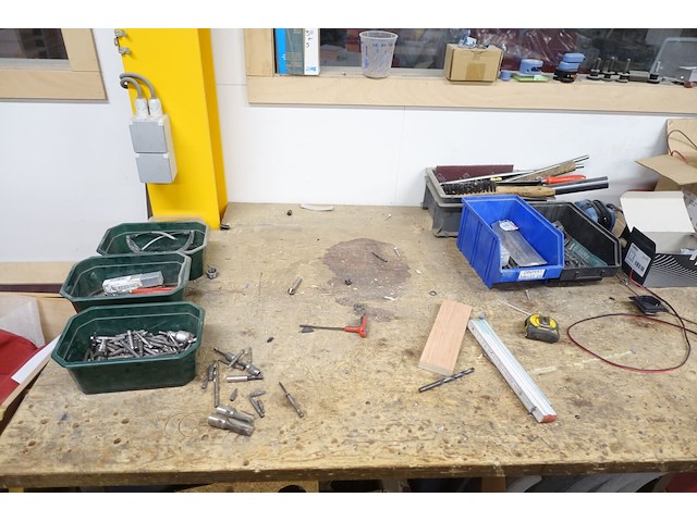 4x metalen werktafel + inhoud - afbeelding 5 van  24
