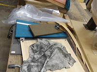 4x metalen werktafel + inhoud - afbeelding 15 van  24