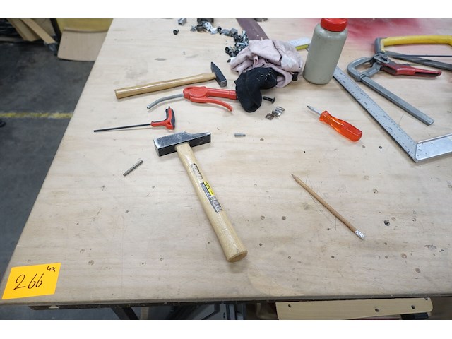 4x metalen werktafel + inhoud - afbeelding 12 van  24