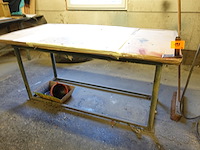 4x metalen werktafel - afbeelding 1 van  5