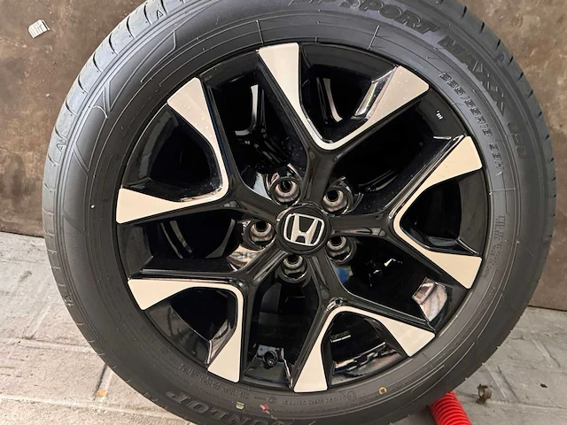 4x nieuwe honda velgen met banden - afbeelding 3 van  5