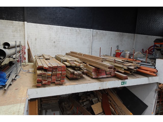 4x pakket hout - afbeelding 1 van  9