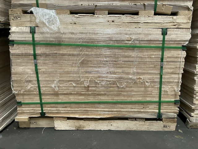 4x pallet balsa houtpanelen - afbeelding 1 van  4