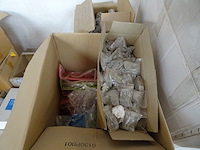 4x pallet divers toebehoren dieren - afbeelding 3 van  18