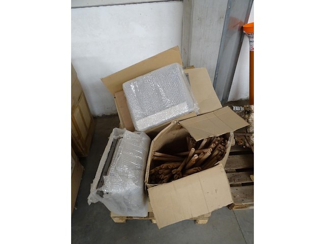 4x pallet divers toebehoren dieren - afbeelding 8 van  18