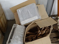 4x pallet divers toebehoren dieren - afbeelding 8 van  18