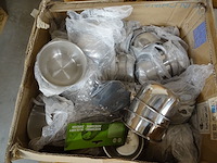 4x pallet divers toebehoren dieren - afbeelding 12 van  18