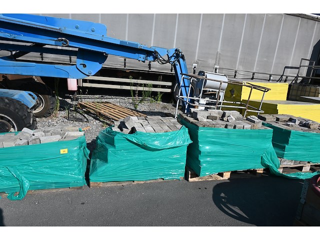 4x pallet diverse stenen - afbeelding 4 van  4