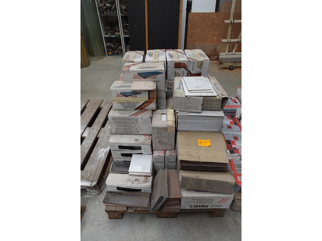 4x pallet diverse tegels - afbeelding 4 van  11