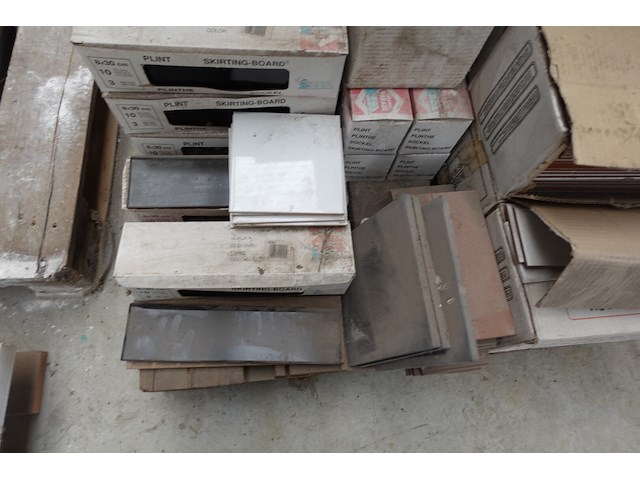 4x pallet diverse tegels - afbeelding 7 van  11