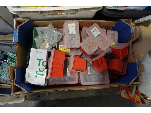 4x pallet diversen - afbeelding 9 van  27