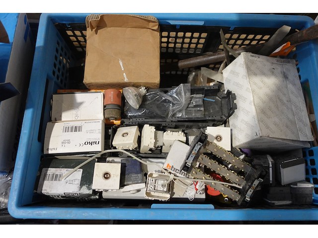 4x pallet diversen - afbeelding 15 van  27