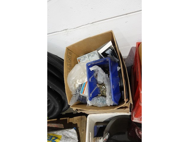 4x pallet diversen - afbeelding 19 van  27