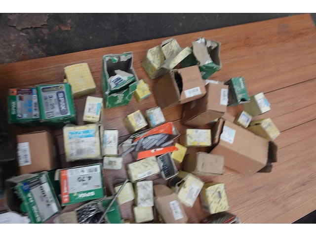 4x pallet diversen - afbeelding 14 van  21