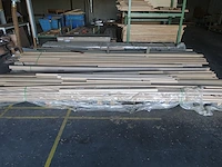 4x pallet houten trapleuningen