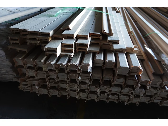 4x pallet houten trapleuningen - afbeelding 6 van  10
