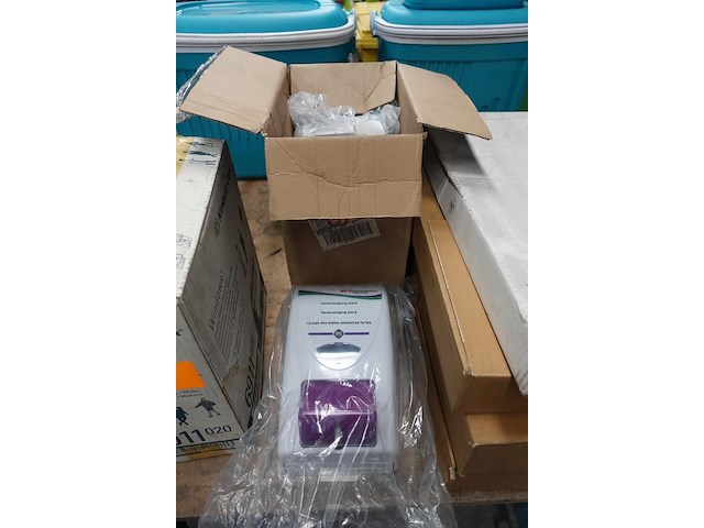 4x papierdispenser (waaronder 1 wandmodel) tork - afbeelding 5 van  7