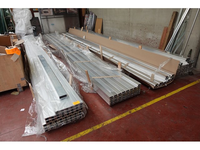 4x partij aluminium - afbeelding 1 van  8