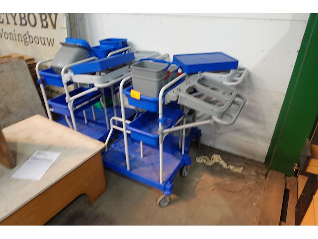 4x professionele schoonmaakwagen - afbeelding 3 van  3