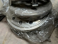 4x sierdeksel mercedes - afbeelding 2 van  2