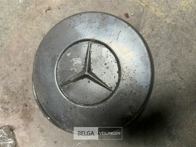 4x sierdeksel mercedes - afbeelding 1 van  3