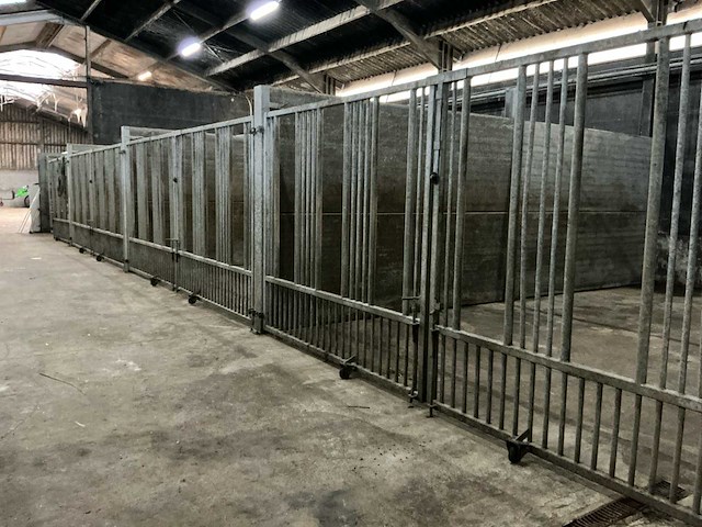 4x stalinrichting (poorten) - afbeelding 2 van  5