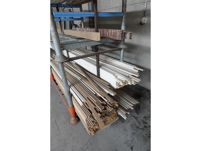 4x stapelbare galva houder + inhoud - afbeelding 5 van  8