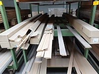 4x stapelbare metalen houder + inhoud - afbeelding 3 van  5