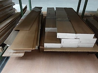 4x stapelbare metalen houder + inhoud - afbeelding 3 van  4