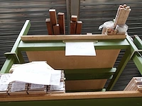 4x stapelbare metalen houder + inhoud - afbeelding 4 van  4