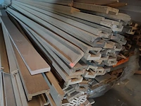 4x stapelbare metalen houder + inhoud - afbeelding 4 van  7