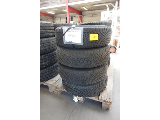 4x velg met band 15 inch - afbeelding 2 van  4